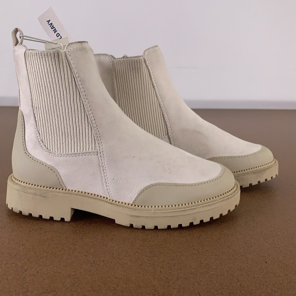 Old Navy Girls Youth Shoe Size 1 Wish Bone Faux-Suede Chelsea Boots NWT *Flaw